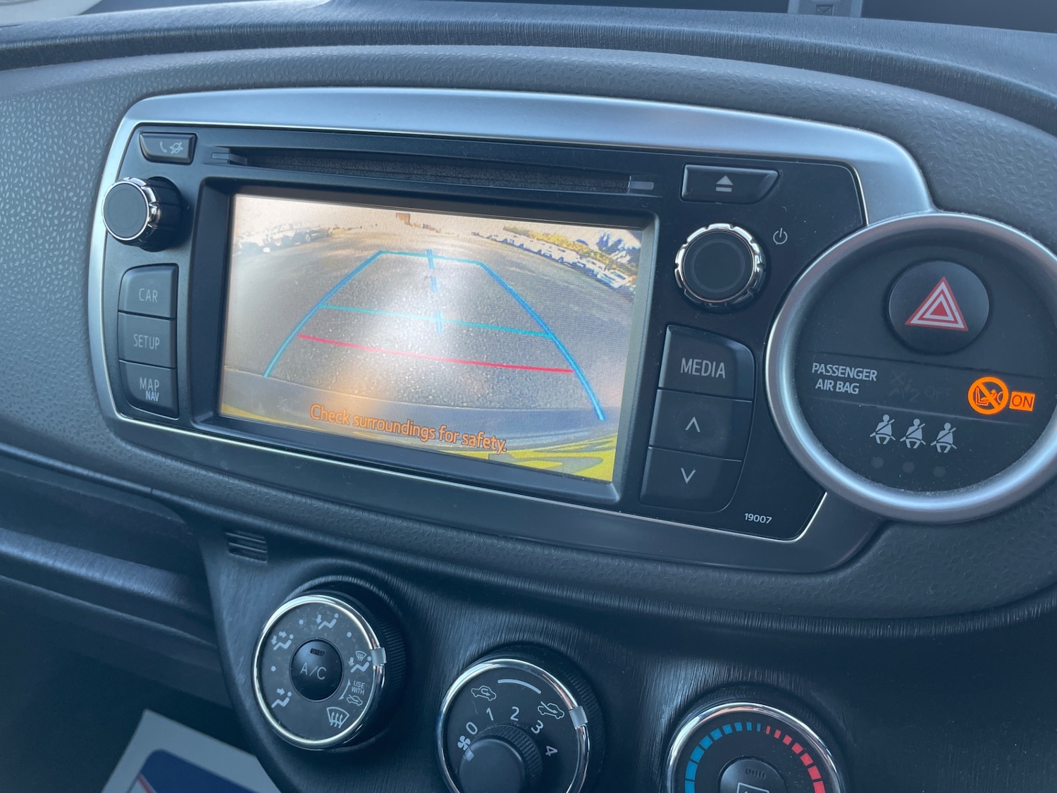 Used Toyota Yaris 2012 for sale - 76696635: Photo 15