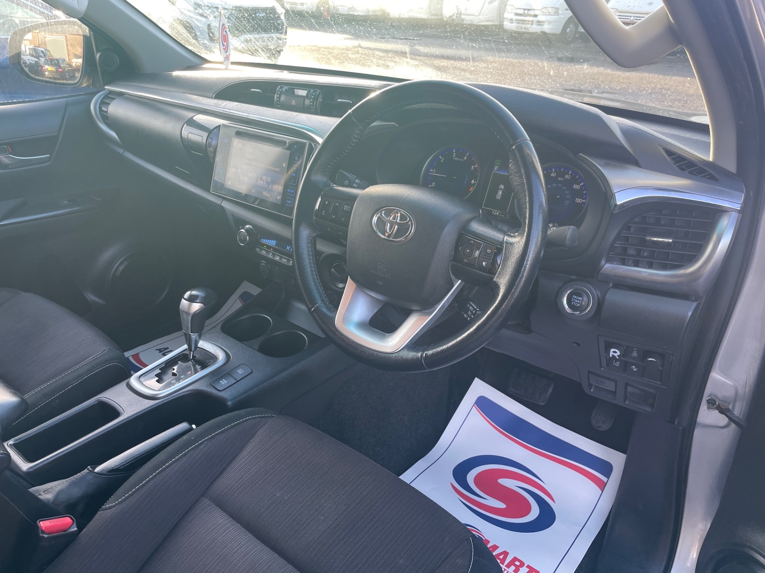 Used Toyota Hilux 2018 for sale - 76918919: Photo 11
