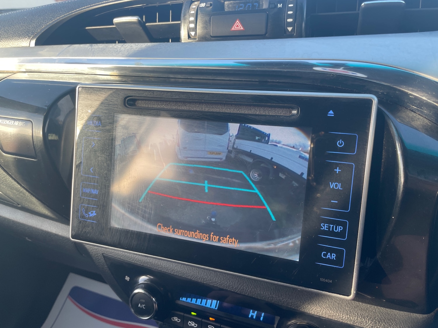 Used Toyota Hilux 2018 for sale - 76918919: Photo 15