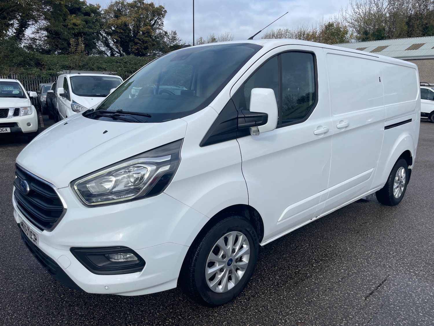 Used Ford Transit Custom 2019 for sale - 76289035: Photo 4