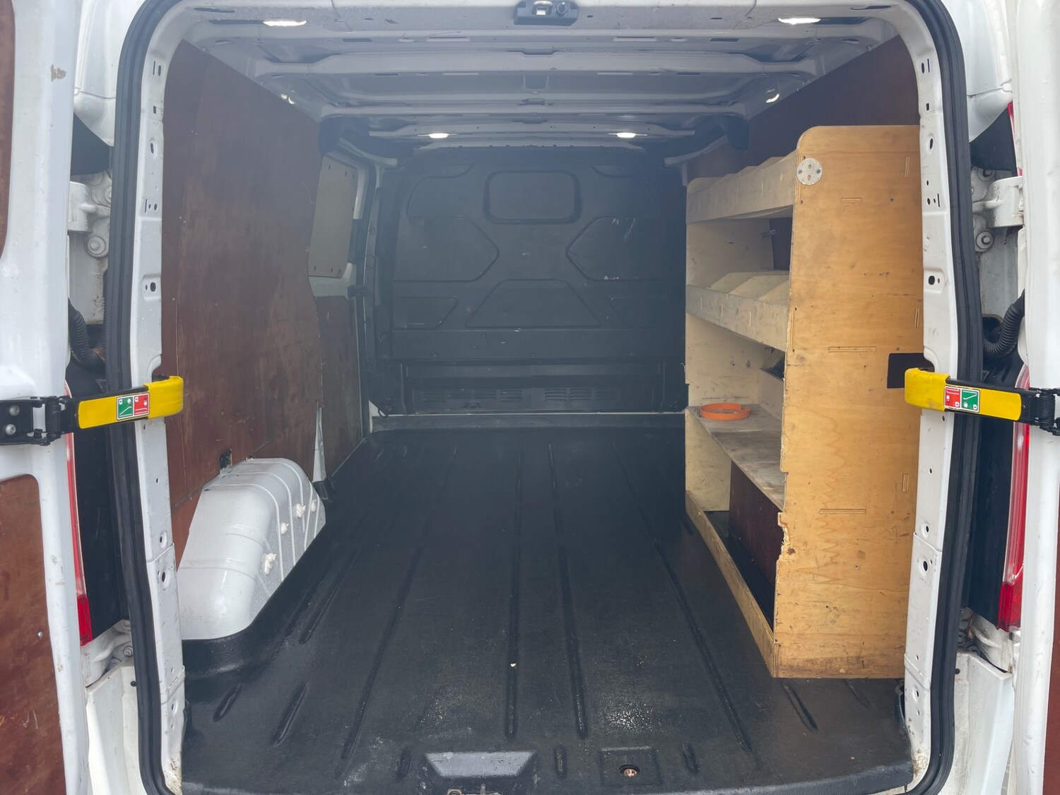 Used Ford Transit Custom 2019 for sale - 76289035: Photo 8