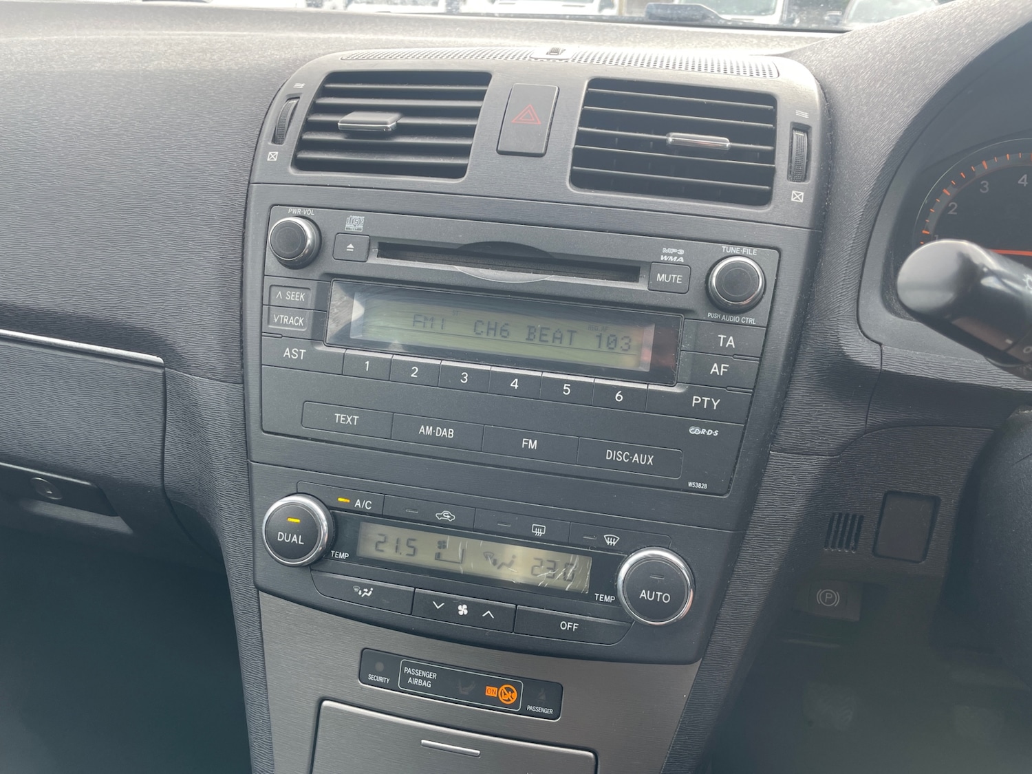 Used Toyota Avensis 2009 for sale - 78183503: Photo 13