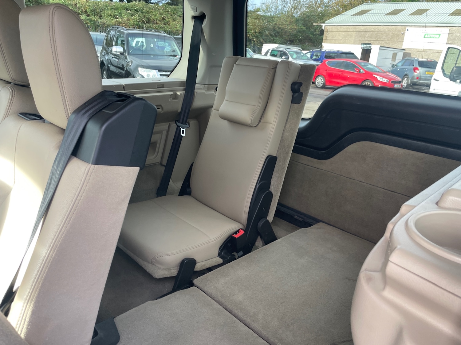 Used Land Rover Discovery 2014 for sale - 76369545: Photo 13