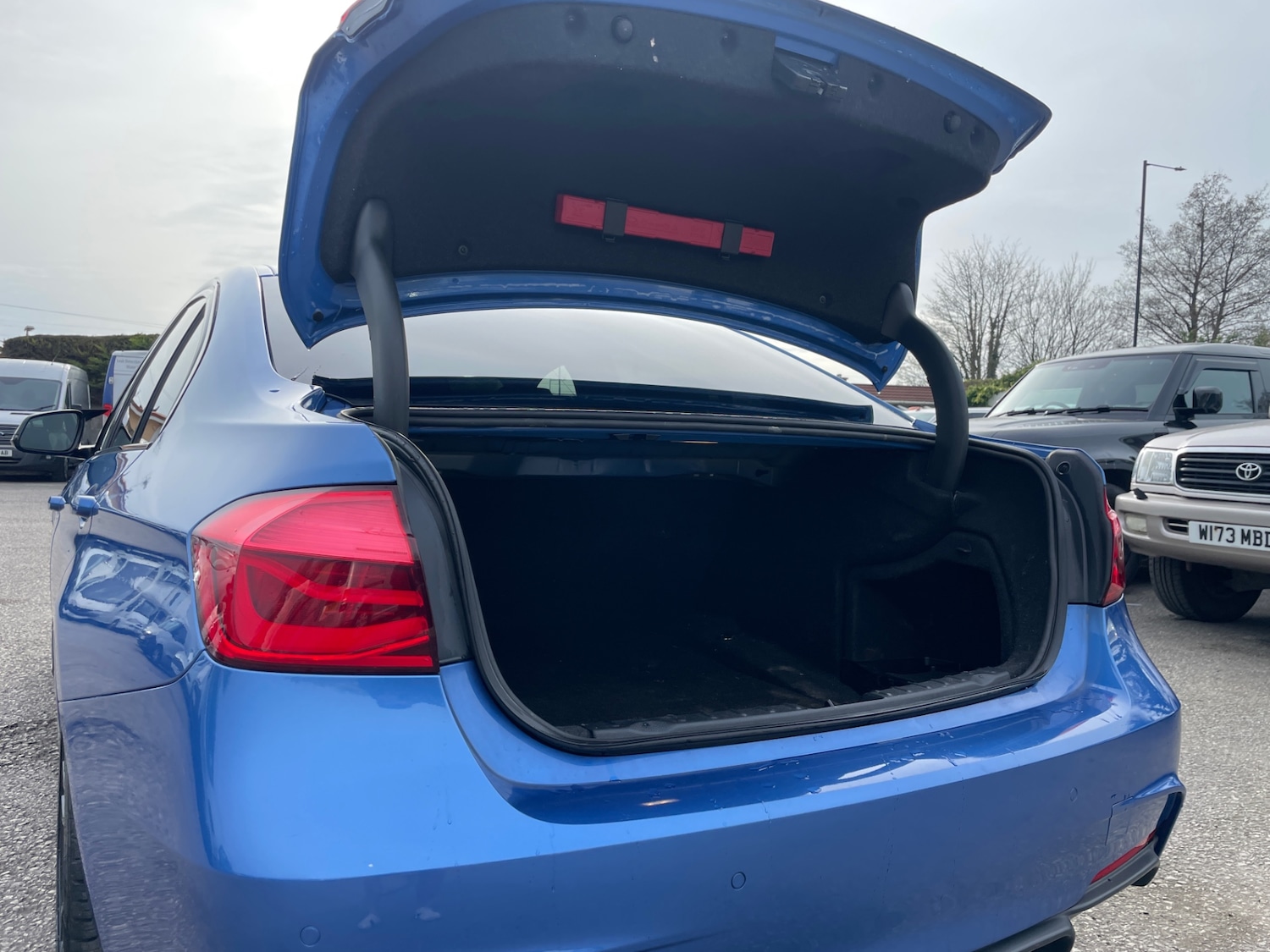 Used BMW 3 Series 2017 for sale - 77983958: Photo 8