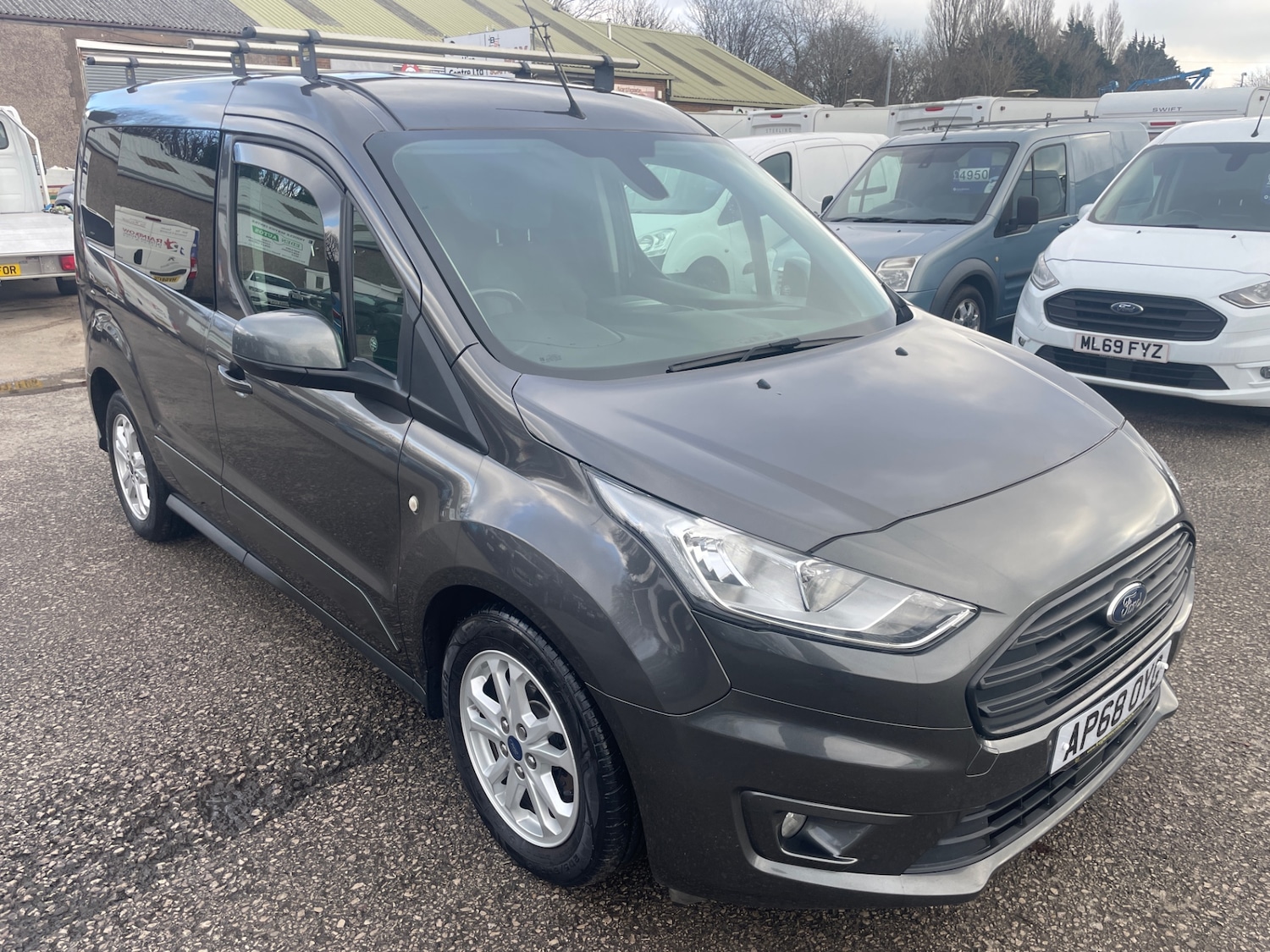 Used Ford Transit Connect 2019 for sale - 77365397: Photo 2