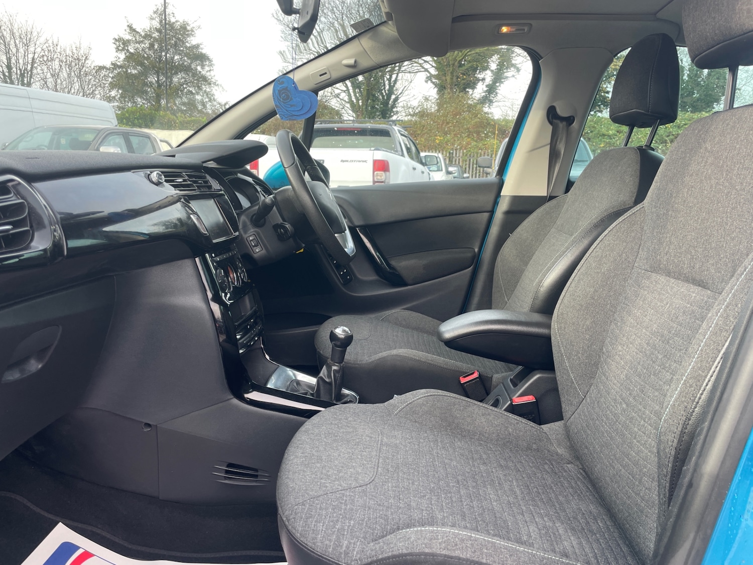 Used Citroen C3 2016 for sale - 76560864: Photo 9