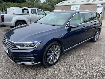Used Volkswagen Passat 2017 for sale - 75346237: Photo