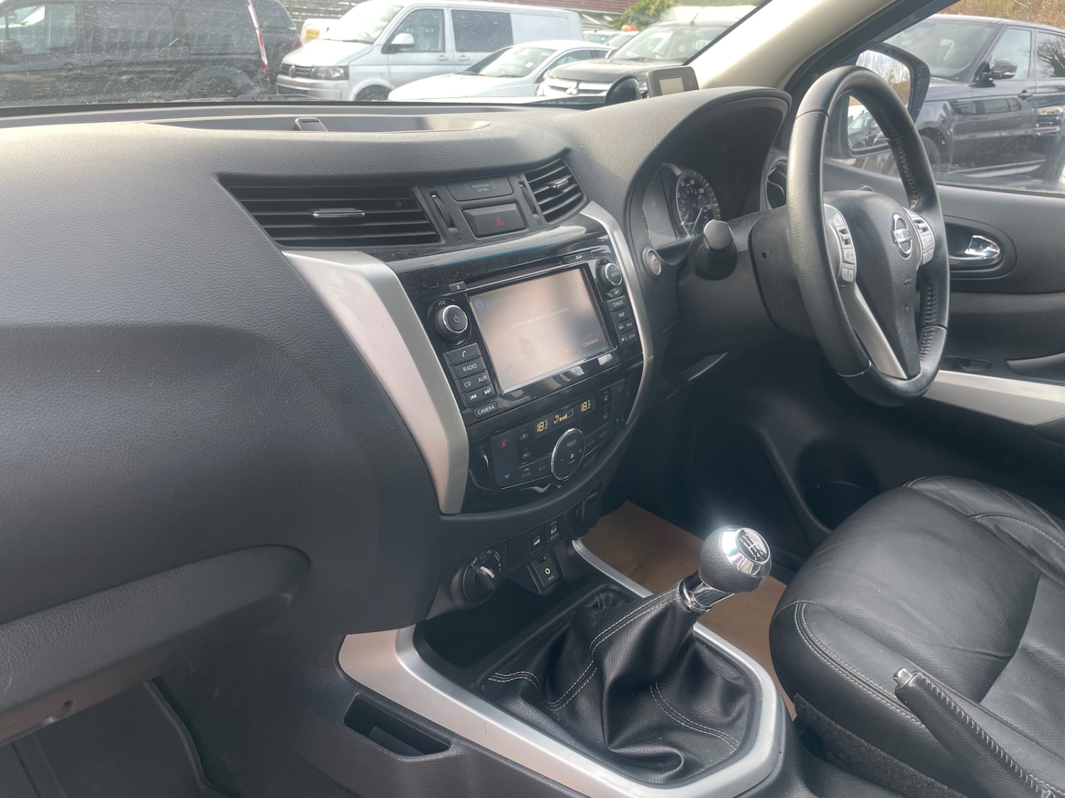 Used Nissan Navara 2018 for sale - 77581172: Photo 10