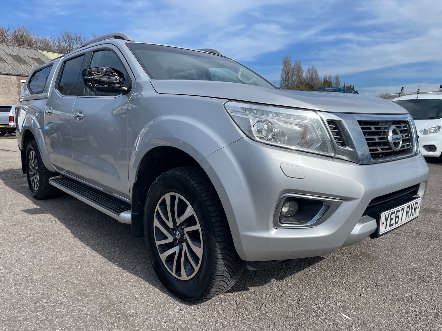 Used Nissan Navara 2017 for sale - 78161934: Photo 1