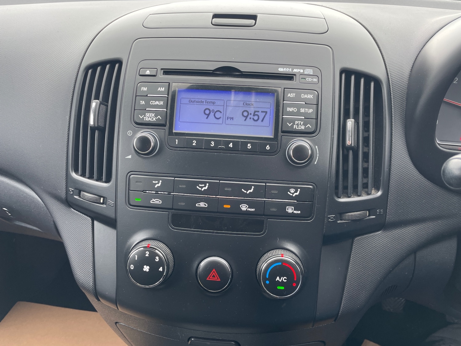 Used Hyundai i30 2009 for sale - 77917587: Photo 13