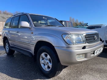 Toyota Land Cruiser Amazon feature image