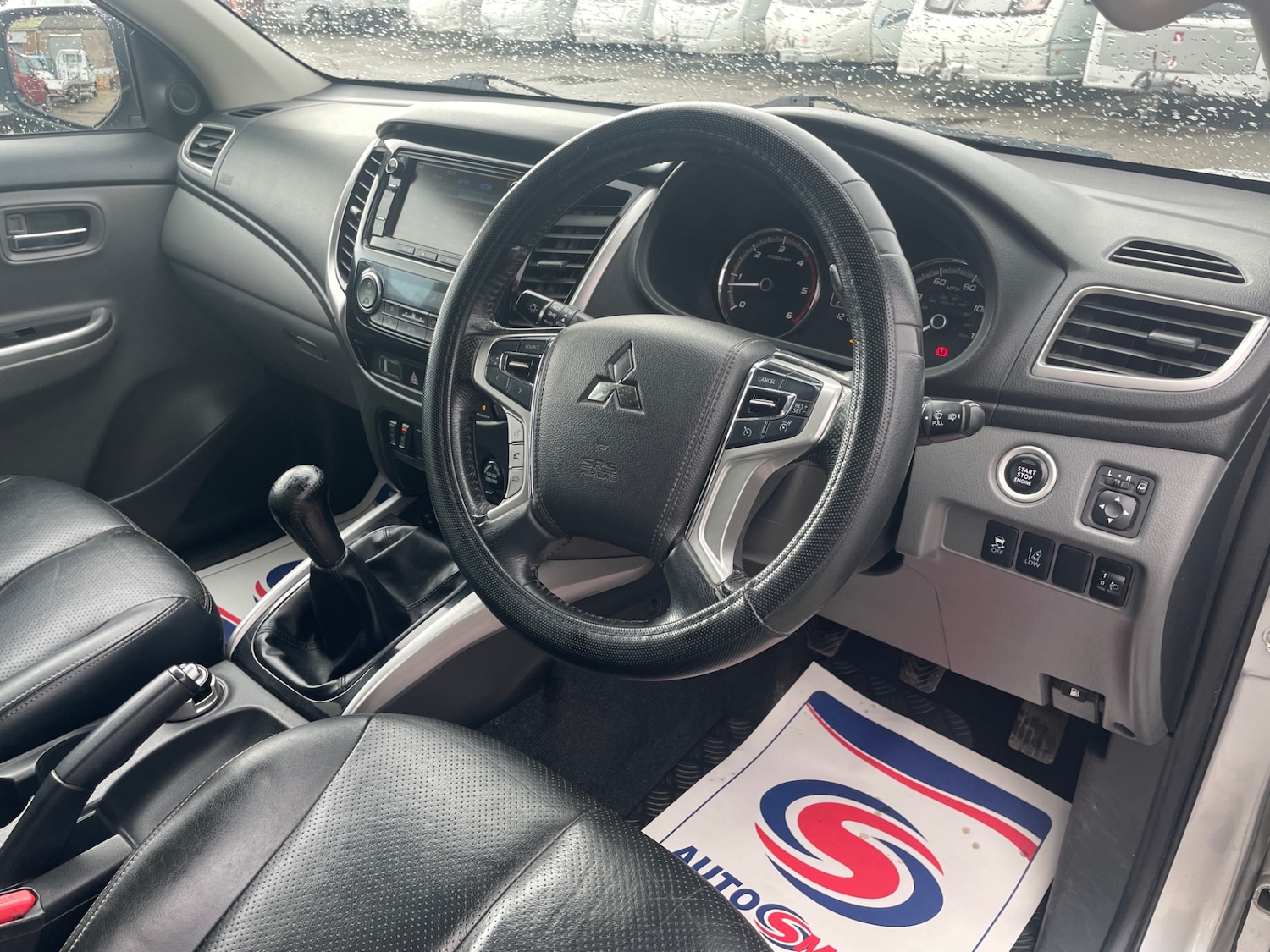 Used Mitsubishi L200 2017 for sale - 77272400: Photo 11