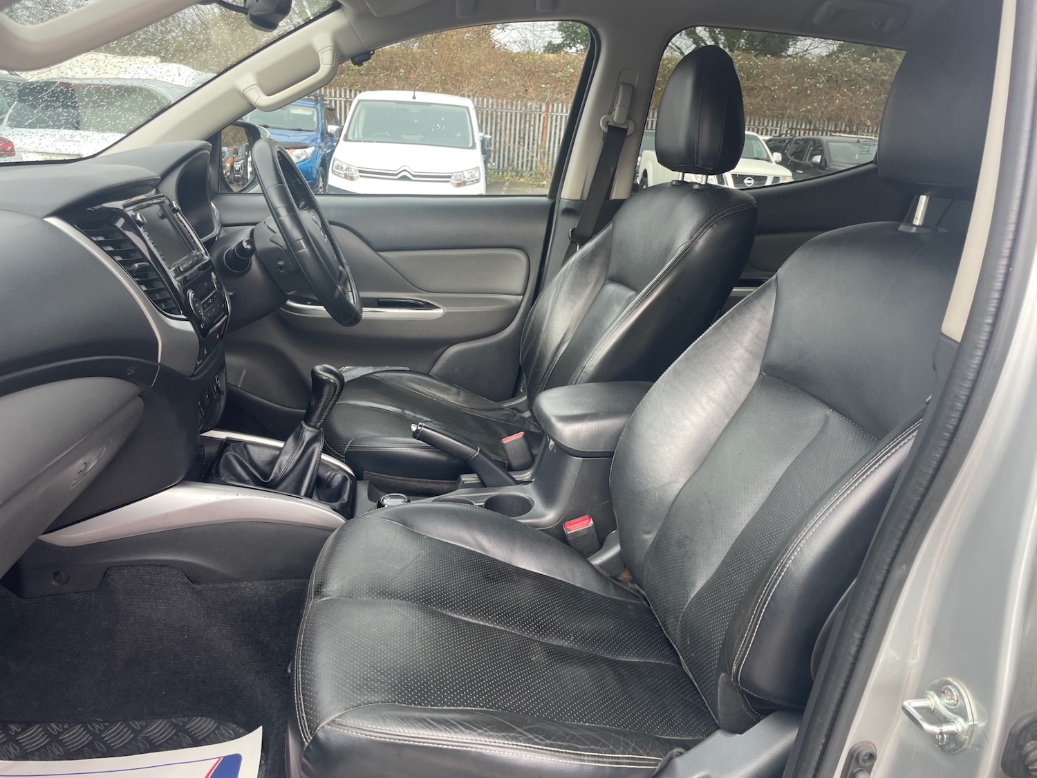 Used Mitsubishi L200 2017 for sale - 77272400: Photo 9