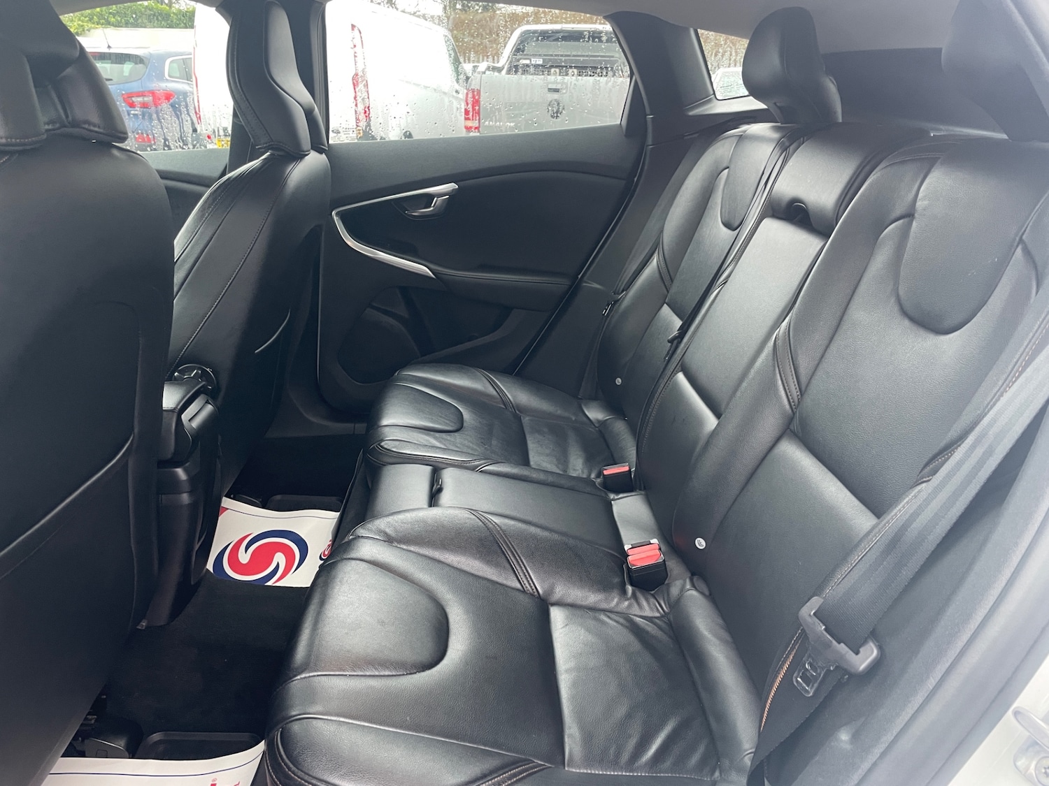 Used Volvo V40 2015 for sale - 77220222: Photo 12