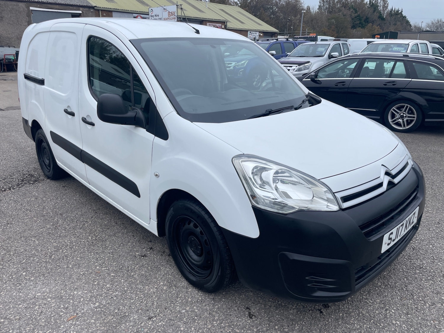 Used Citroen Berlingo 2017 for sale - 76275042: Photo 2