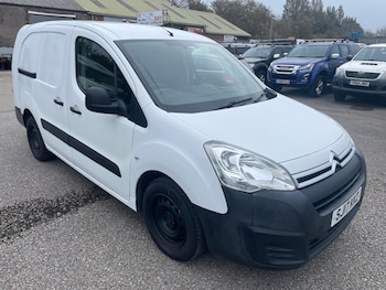 Used Citroen Berlingo 2017 for sale - 76275042: Photo 2