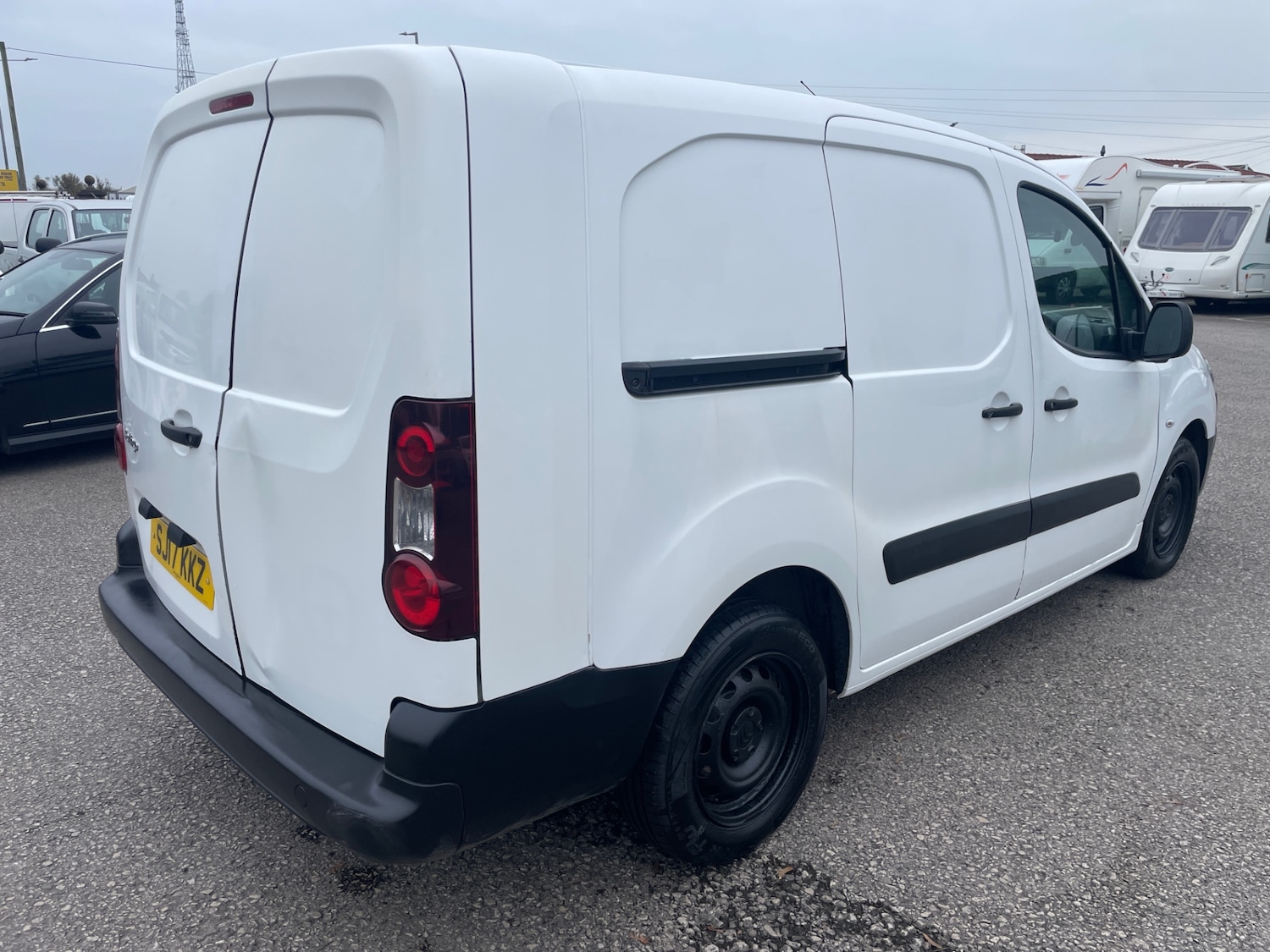 Used Citroen Berlingo 2017 for sale - 76275042: Photo 7