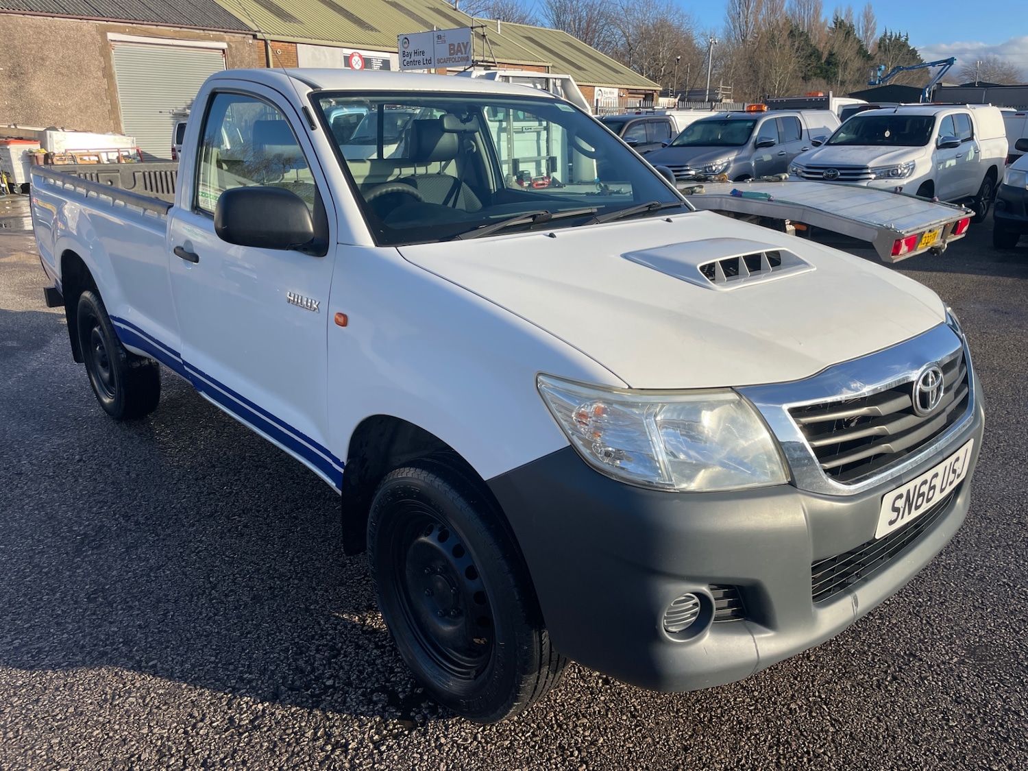 Used Toyota Hilux 2016 for sale - 77033294: Photo 2