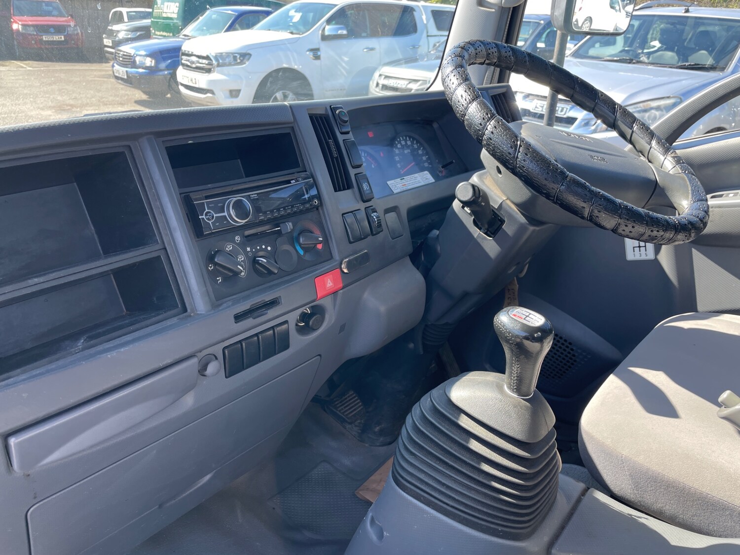 Used Isuzu Other 2014 for sale - 78107392: Photo 10