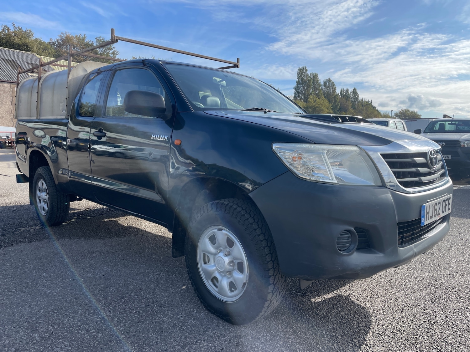 Used Toyota Hilux 2012 for sale - 76116674: Photo 1