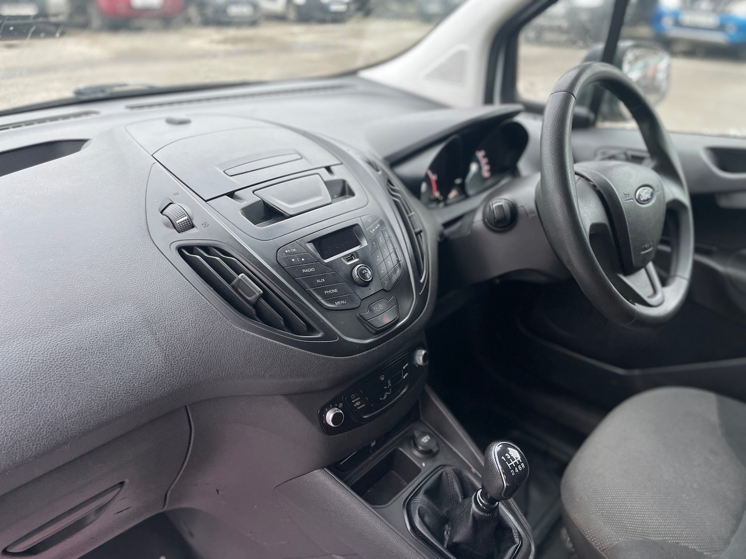 Used Ford Transit Courier 2019 for sale - 77077205: Photo 11
