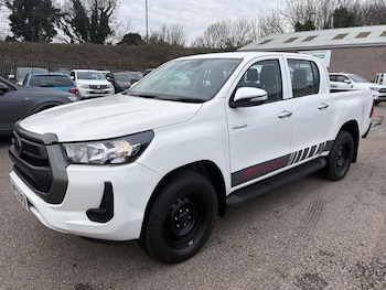 Used Toyota Hilux 2023 for sale - 77774519: Photo