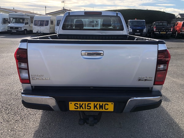 Used Isuzu D-Max 2015 for sale - 73992428: Photo 6