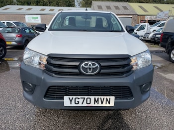 Used Toyota Hilux 2020 for sale - 75822711: Photo