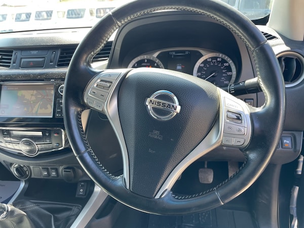 Used Nissan Navara 2018 for sale - 75238391: Photo 14