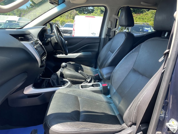 Used Nissan Navara 2018 for sale - 75238391: Photo 9