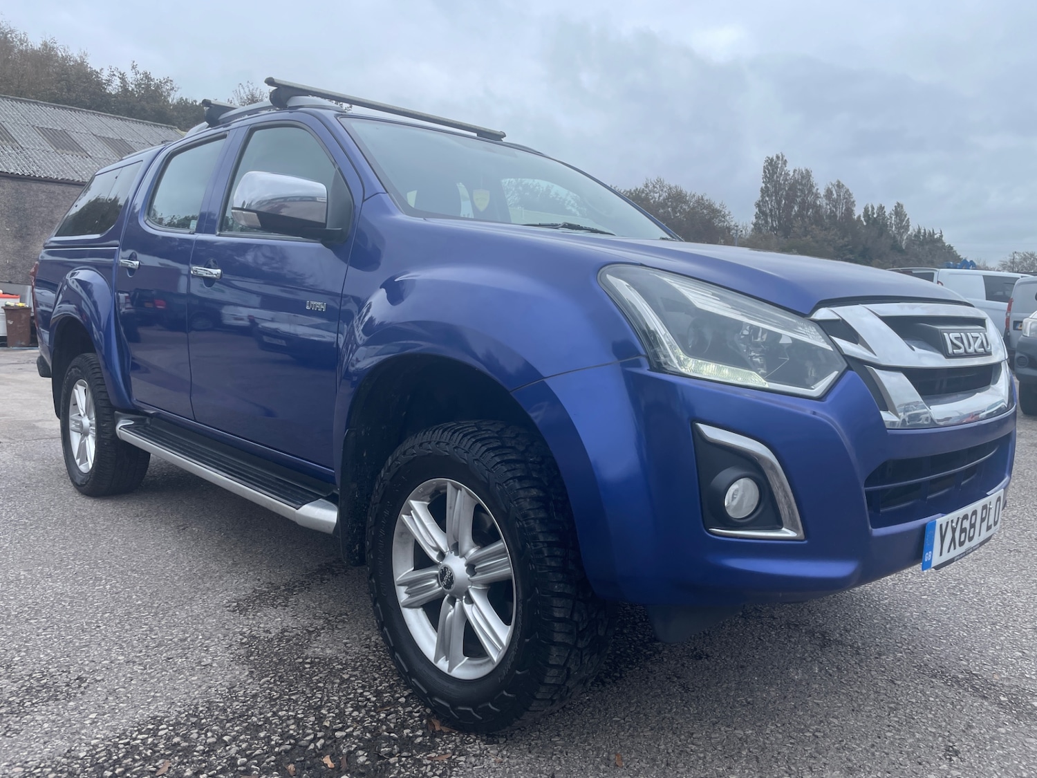 Used Isuzu D-Max 2018 for sale - 76234180: Photo 1