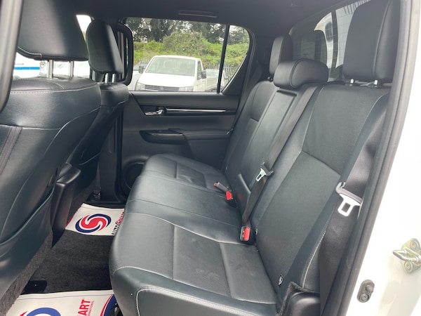 Used Toyota Hilux 2019 for sale - 75640980: Photo 12