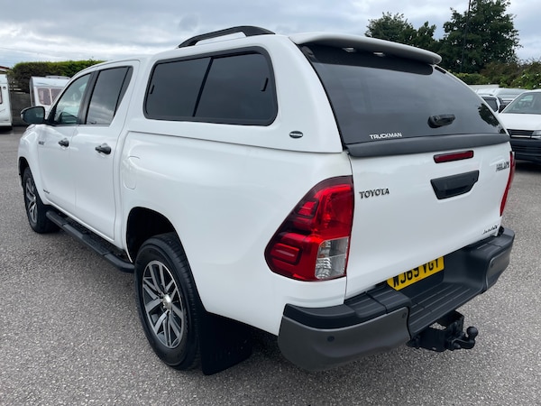 Used Toyota Hilux 2019 for sale - 75640980: Photo 5