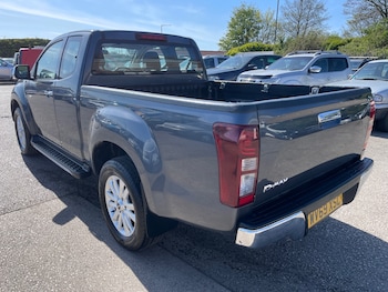 Used Isuzu D-Max 2019 for sale - 78344179: Photo