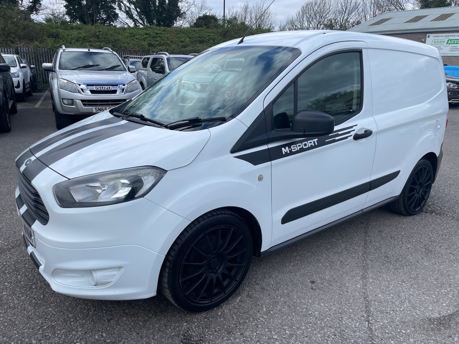 Used Ford Transit Courier 2014 for sale - 78199098: Photo 4