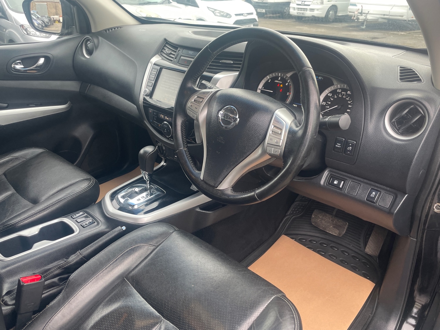 Used Nissan Navara 2019 for sale - 77778885: Photo 11