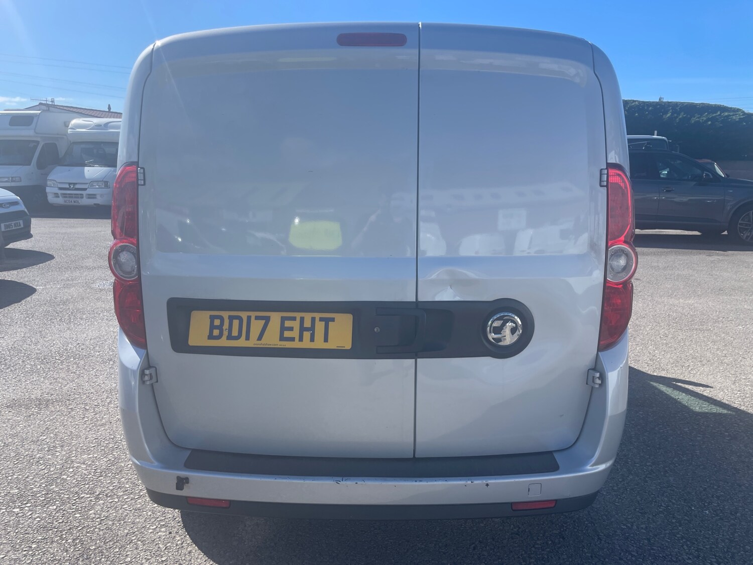 Used Vauxhall Combo 2017 for sale - 78108079: Photo 6