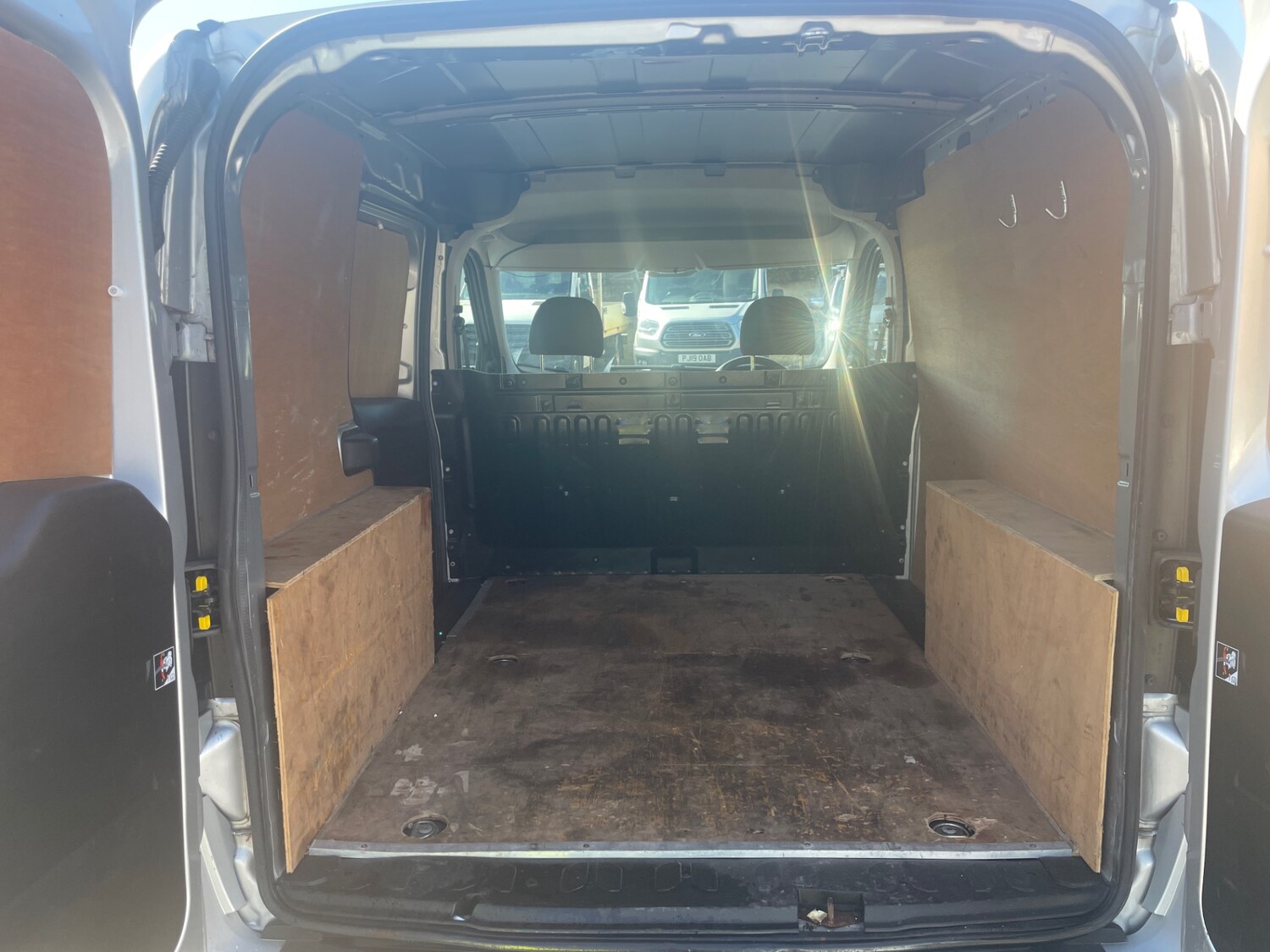 Used Vauxhall Combo 2017 for sale - 78108079: Photo 8