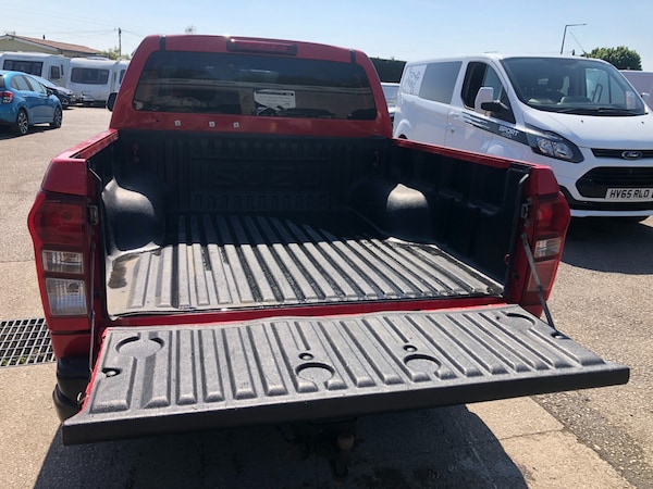 Used Isuzu D-Max 2016 for sale - 74609368: Photo 8
