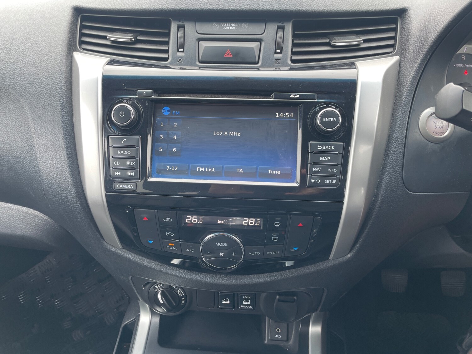 Used Nissan Navara 2018 for sale - 78183485: Photo 12