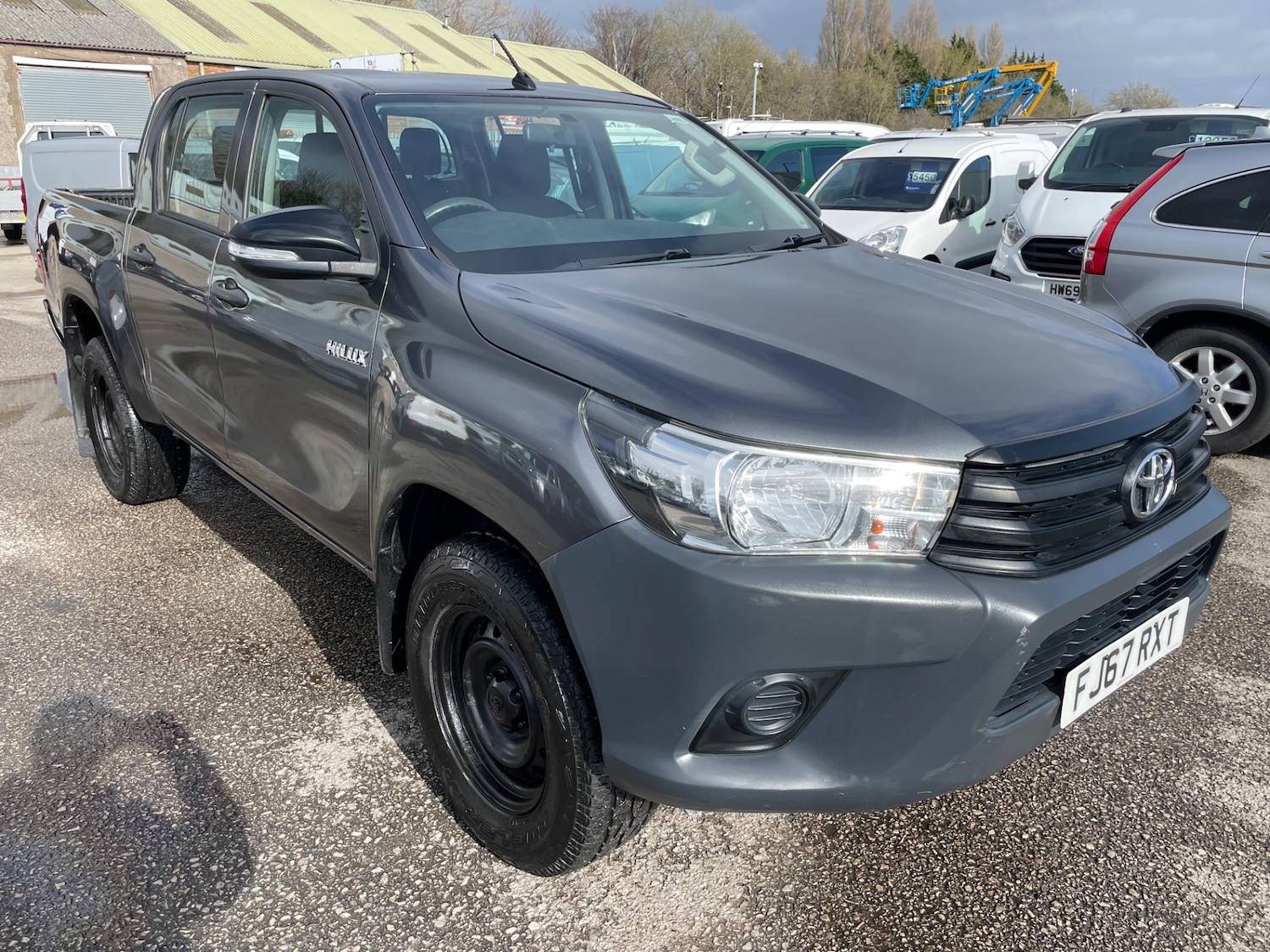 Used Toyota Hilux 2017 for sale - 78071112: Photo 2