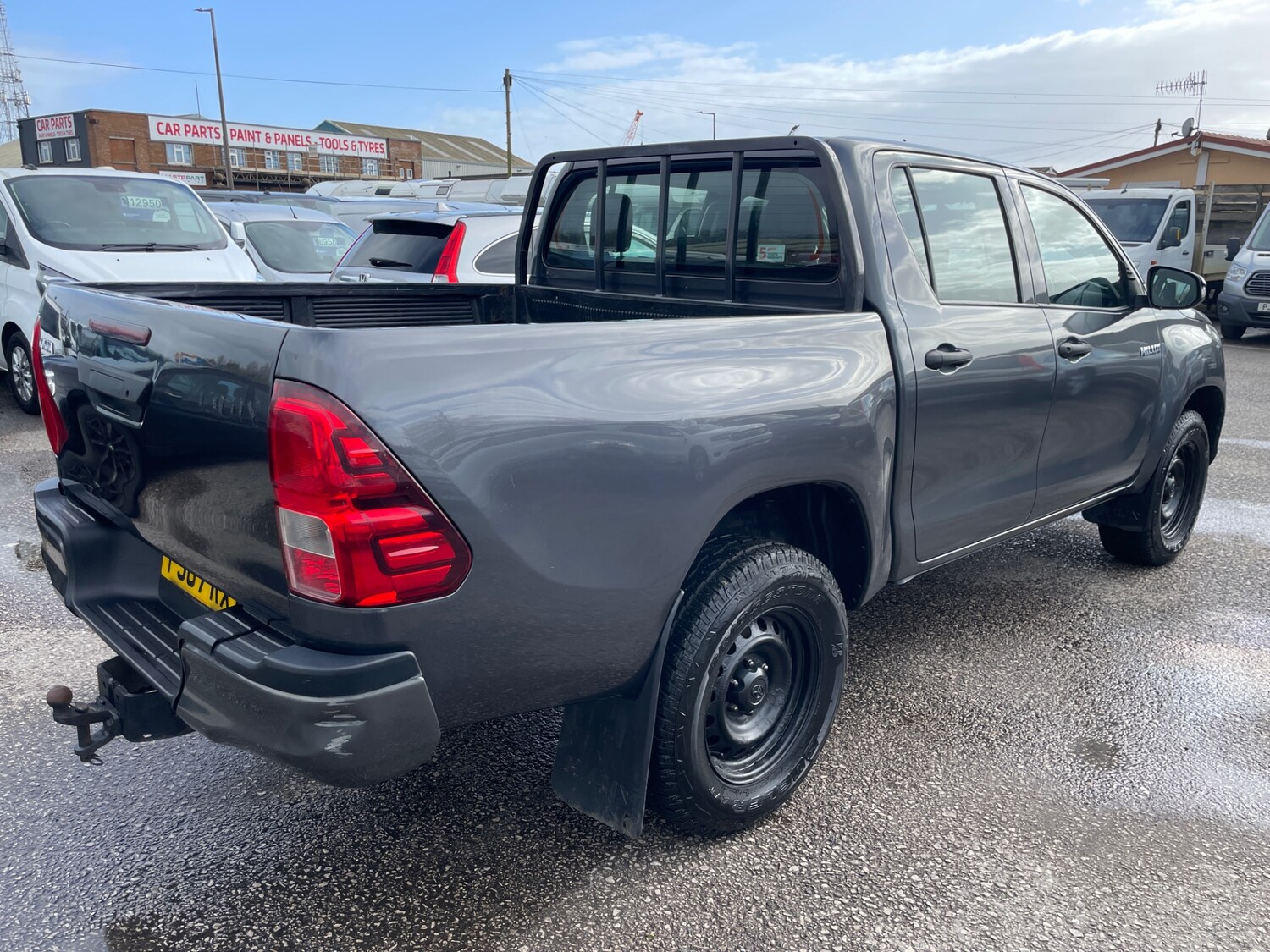 Used Toyota Hilux 2017 for sale - 78071112: Photo 7