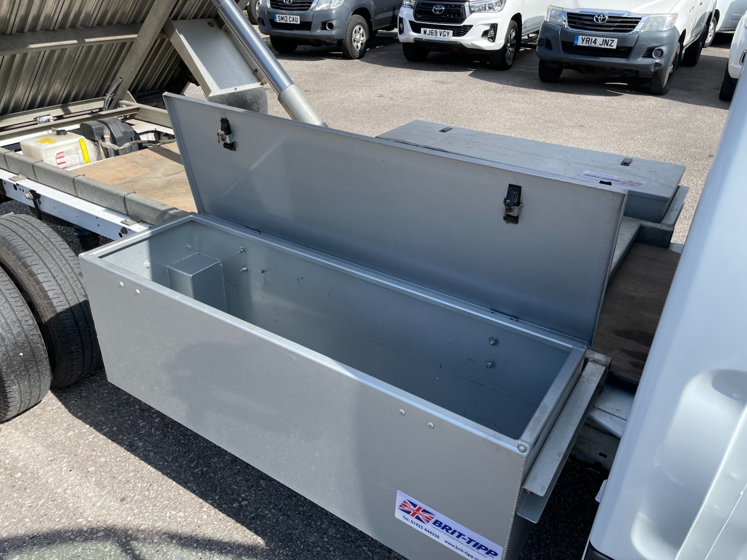 Vehicle 14