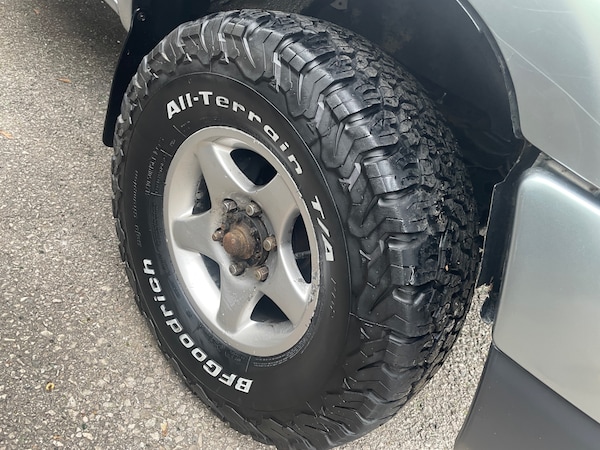 Used Toyota Hilux 2004 for sale - 76289188: Photo 13