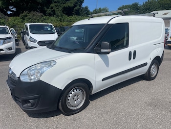 Used Vauxhall Combo 2017 for sale - 79261518: Photo