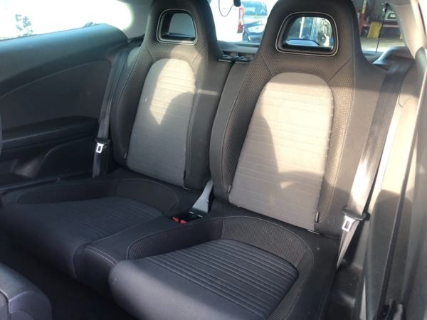 Used Volkswagen Scirocco 2011 for sale - 78177187: Photo 12