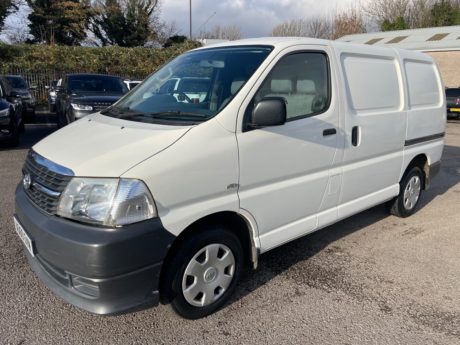 Used Toyota HiAce 2010 for sale - 76518034: Photo 4