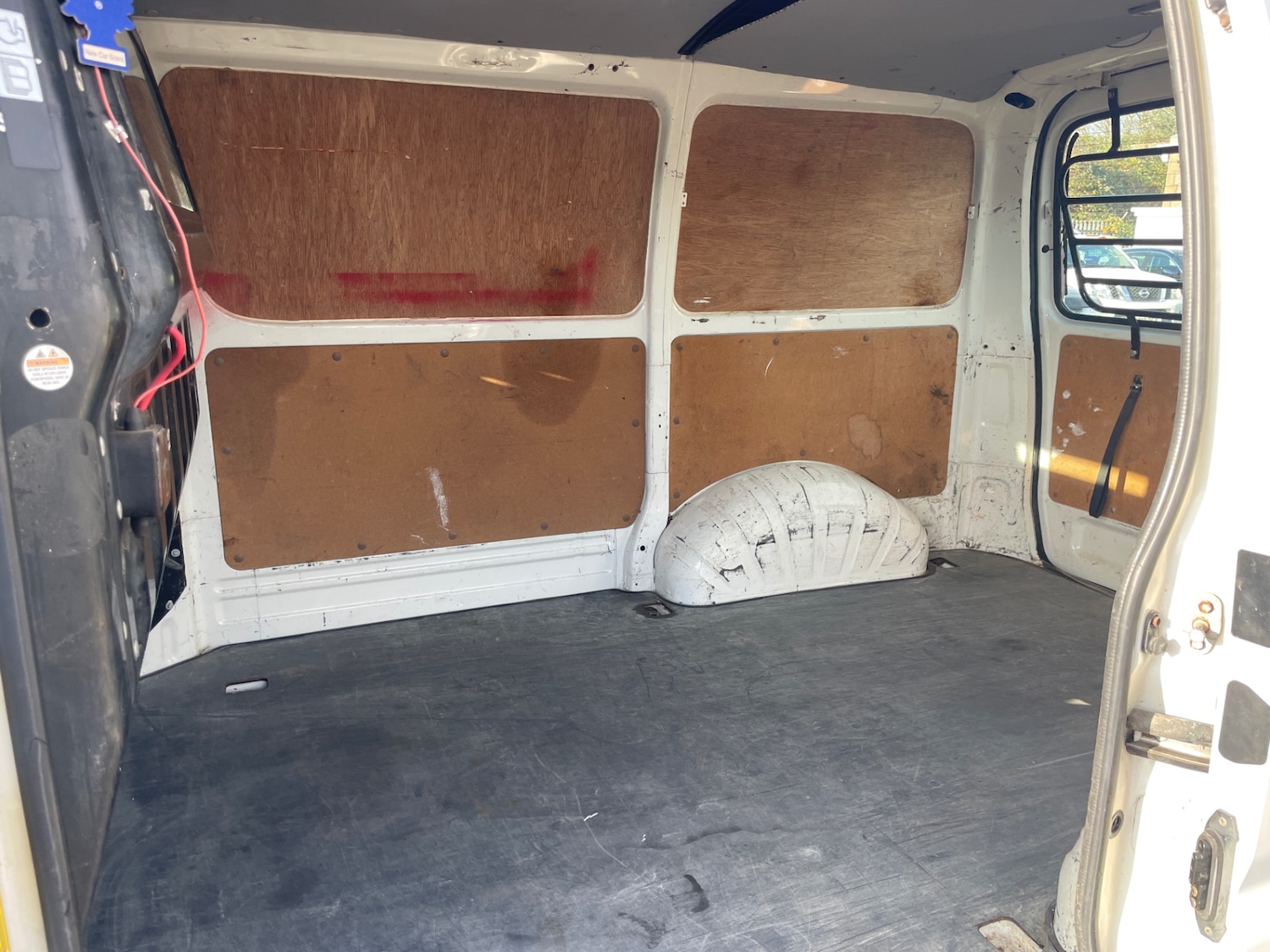 Used Toyota HiAce 2010 for sale - 76518034: Photo 9