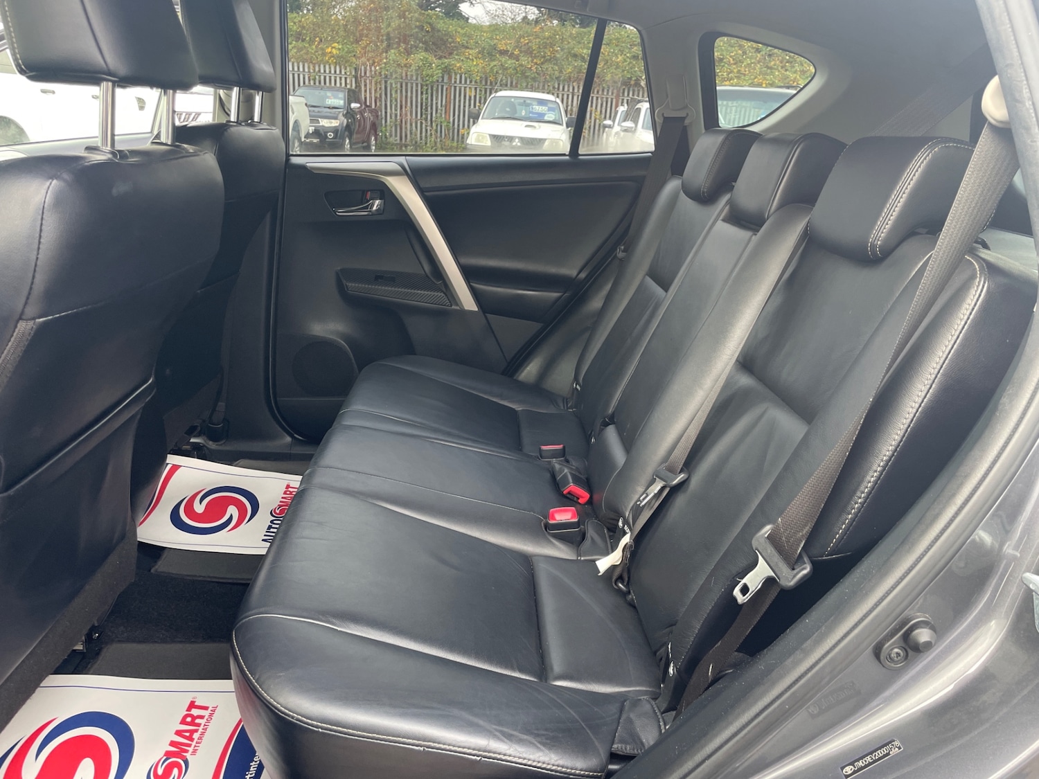 Used Toyota RAV4 2013 for sale - 76518111: Photo 12