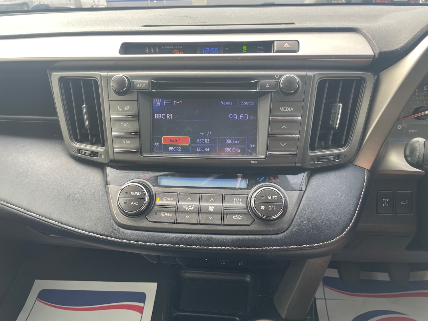 Used Toyota RAV4 2013 for sale - 76518111: Photo 14